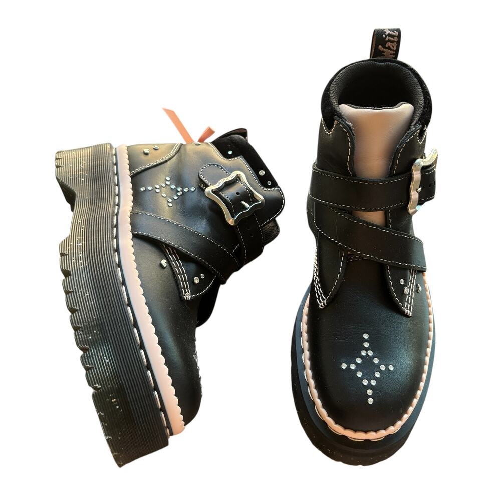 Dr. Martens Docs Black Caitie Leather Powder Pink Platform Boots - Picture 6 of 11